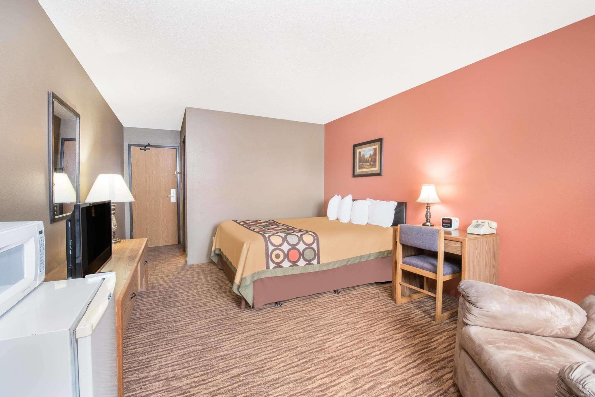 Super 8 By Wyndham Warroad Hotel Exterior photo